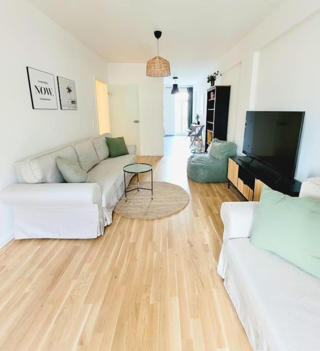 Stylisches Zentrales City-Apartment Mit 2 Balkonen Lipsko Exteriér fotografie