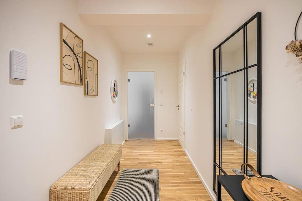 Stylisches Zentrales City-Apartment Mit 2 Balkonen Lipsko Exteriér fotografie