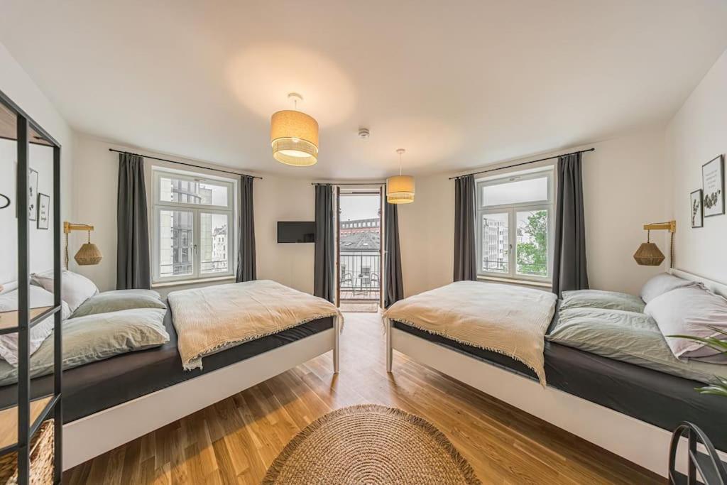 Stylisches Zentrales City-Apartment Mit 2 Balkonen Lipsko Exteriér fotografie